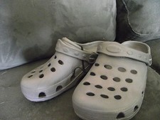 BNWT Little Boys Sz 10 Rivers Doghouse Brand Grey Clogs Beach Sandals Shoes