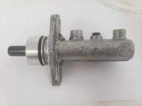 PARTSMASTER 11-2837 MASTER CYLINDER, NIB - Picture 3 of 4