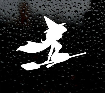 HEXE AUF BESENSTIEL AUFKLEBER LOGO FÜR AUTO VAN LAPTOP VINYL STICKER LUSTIG NIEDLICH