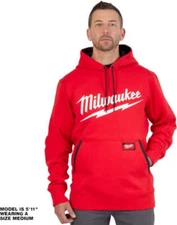Milwaukee 352R FREEFLEX™ Red Pullover Hoodie - Logo