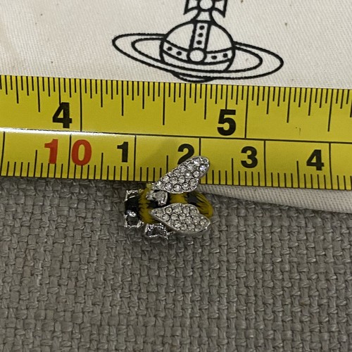 Vivienne Westwood Earrings Comes w/VW Pouch *** No Box*** - Picture 5 of 8