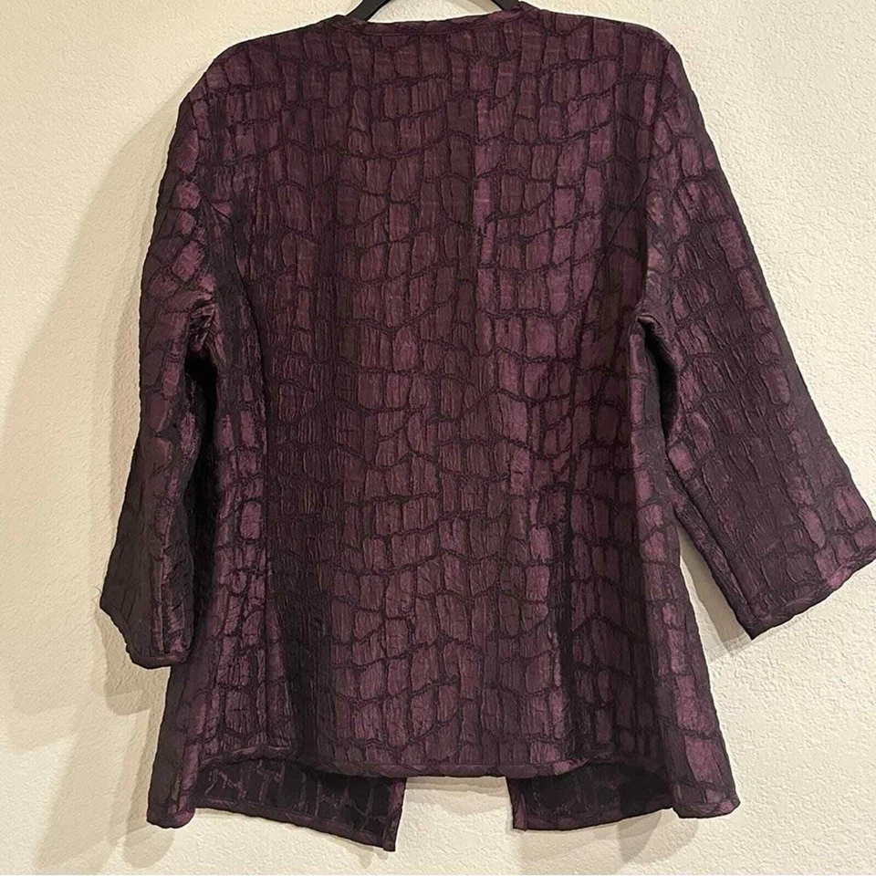 Chaqueta Blazer Vintage KORET Púrpura Texturizada Frente Abierto, Talla Grande Foto 2 de 4