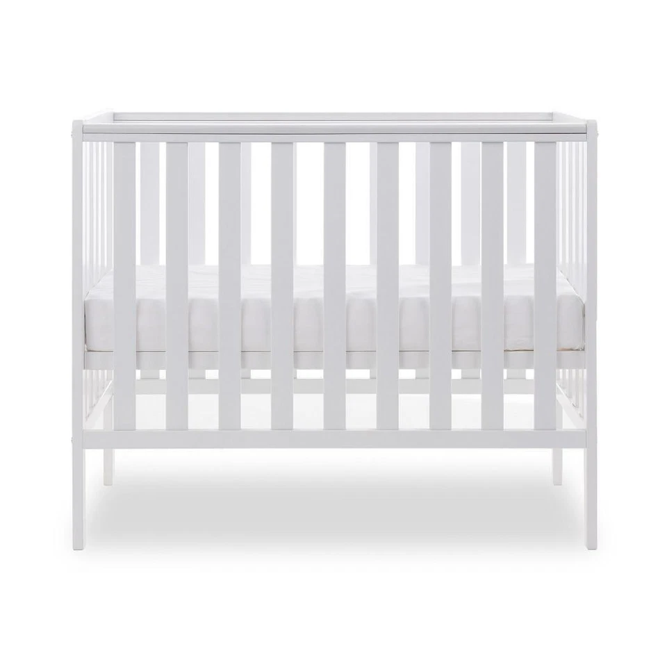 Obaby Bantam Space Saver Cot - White - SPACE SAVER Compact Baby COT - Image 3 of 4
