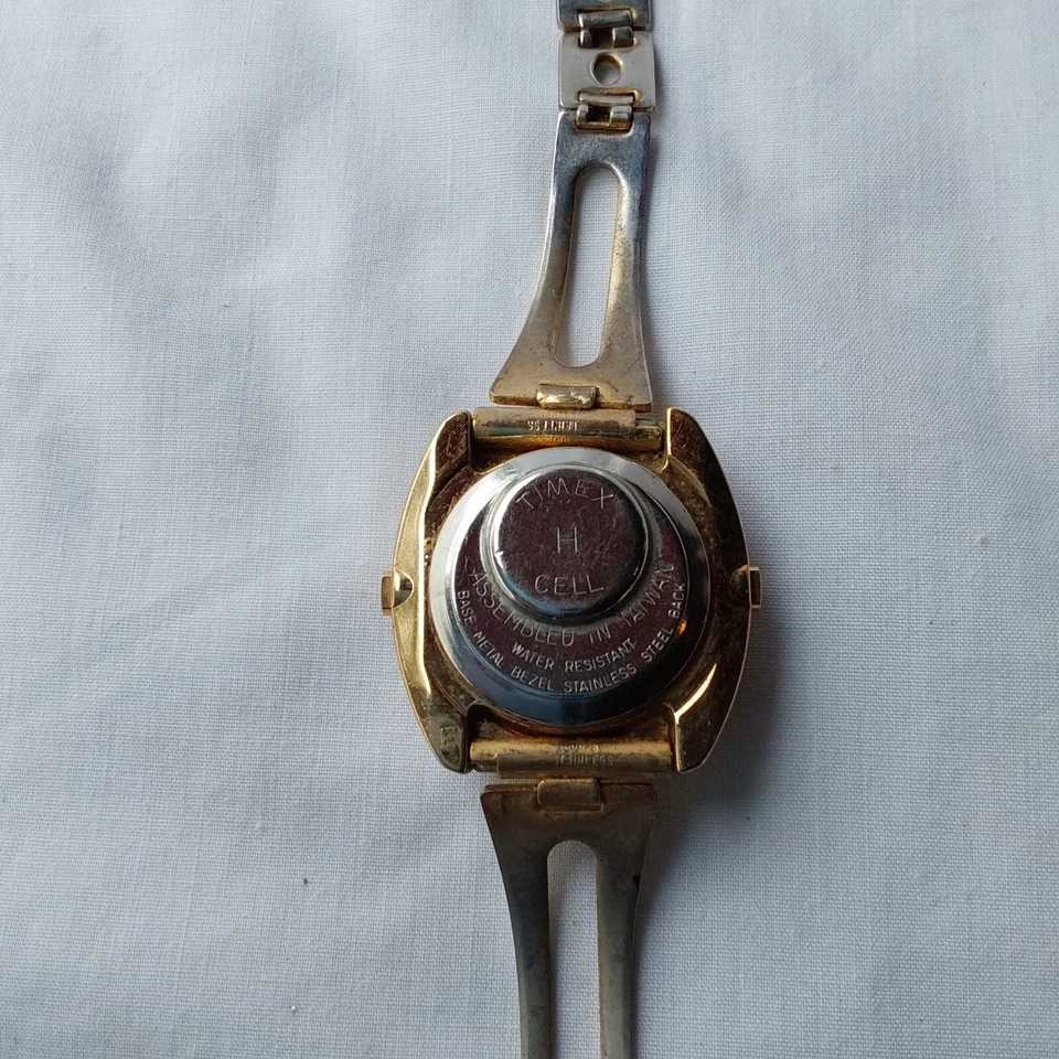 Vintage Women's watch bracelet Gold Filled LOT of 6 - Image 3 of 4