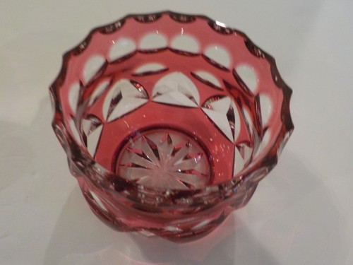 Vintage Cranberry Cased Glass Cut-to-Clear Creamer & Sugar Set - Picture 10 of 12