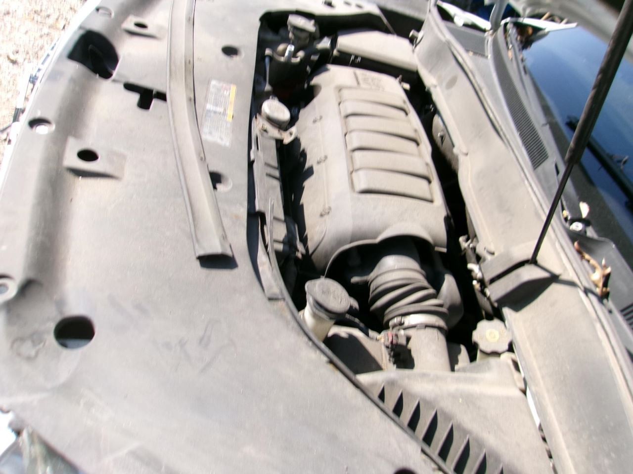 Driver Front Door VIN J 11th Digit Limited Opt Axe Fits 10-17 ACADIA 2158080