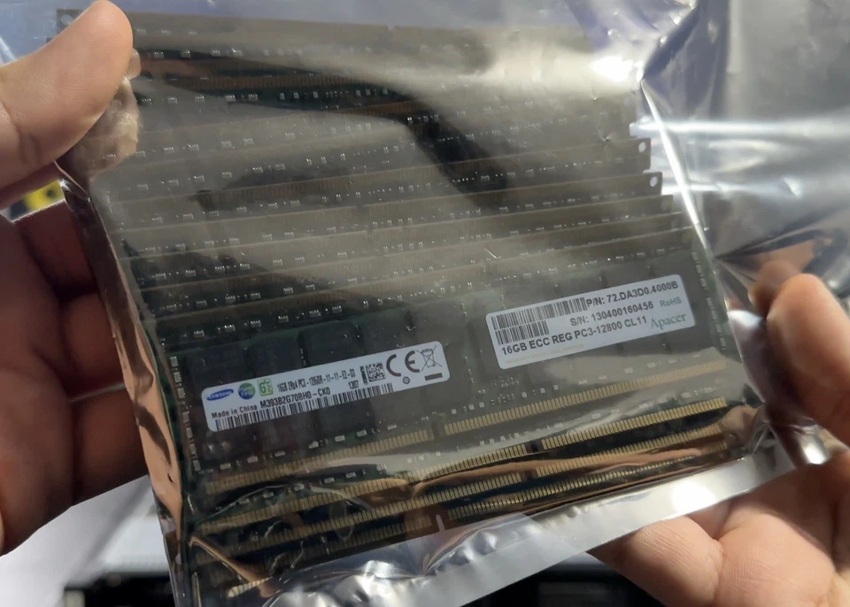 Dell R820 48C 256GB RAM | U.2 NVMe Ready | IT Mode HBA | Virtualization/Storage - Image 4 of 4