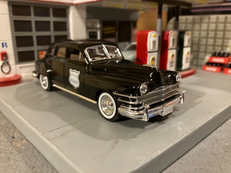1948 Chrysler Police Car, 1/43 Scale, NIB - Image 4 of 4
