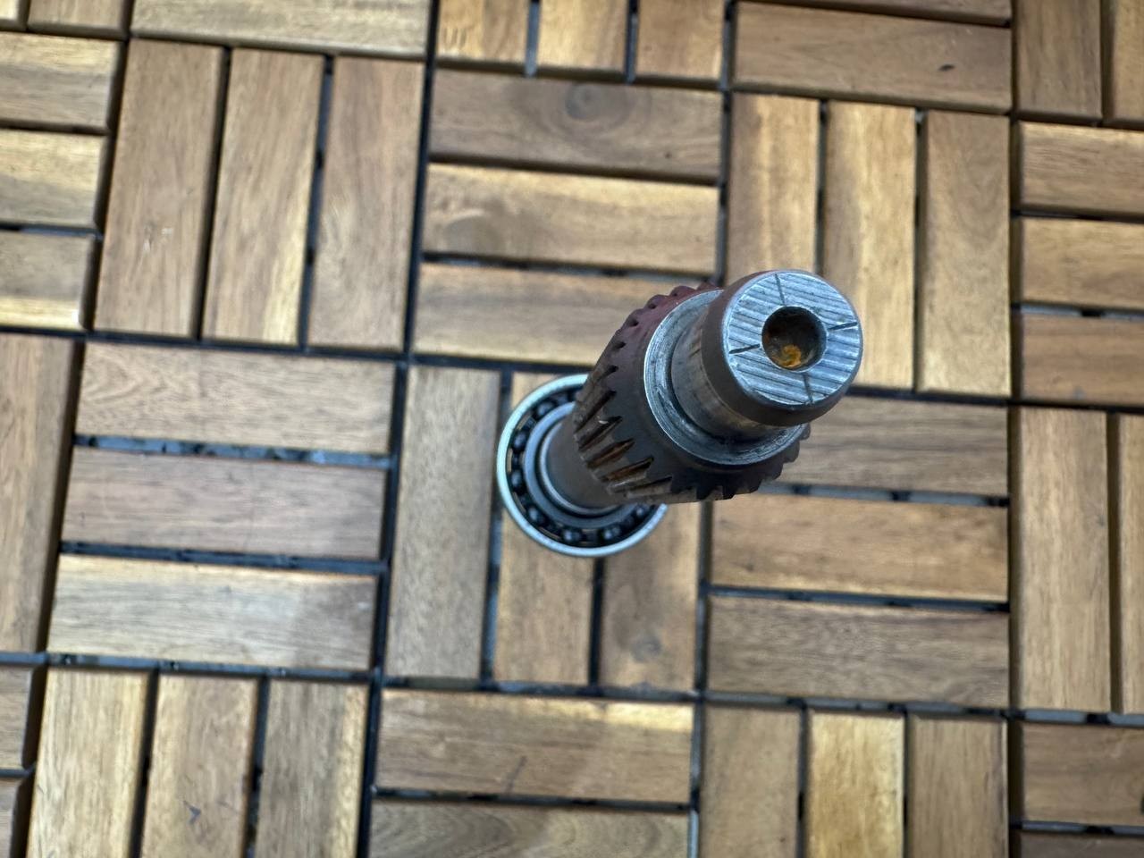 Ferrari F430 clutch shaft # 209281