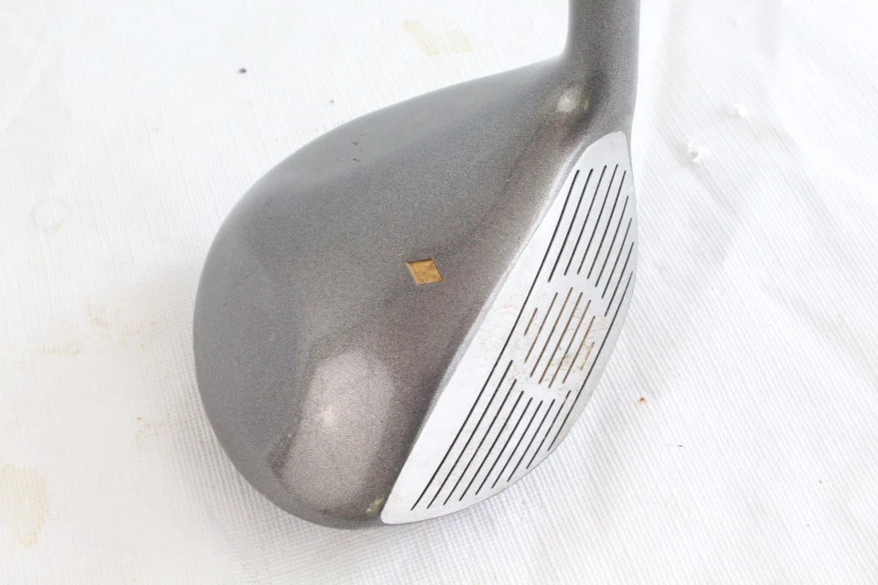 MacGregor MGX Oversize Offset Titanium Head RH Steel 3 Wood Golf Club - Image 2 of 4