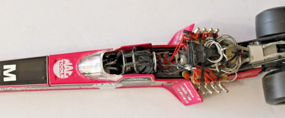 Shirley Muldowney 2002 Heart Like A Wheel Top Fuel Dragster Mac Tools 1:24 LE - Image 4 of 4