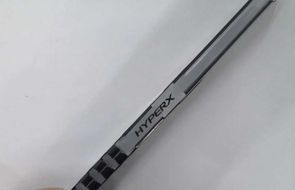 HP Kingston 8GB DDR4 3733 Desktop DIMM RAM HP37D4U1S8MR-8XR PC4-29800 RGB 288pin - Image 4 of 4