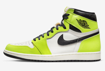 【中古】ナイキ NIKE AIR JORDAN 1 RETRO HIGH OG Volt Visionaire エアジョーダン 1 ハイ ボルト 555088-702■251106 Air Jordan 1 Retro High OG Basketball Visionaire White / Volt Sz 8