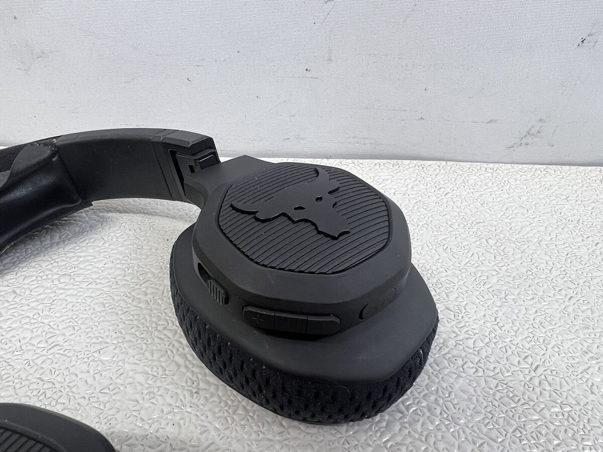 JBL Under Armour Project Rock Over-the-Ear Headphones JBL Under Armour Project Rock Over-the-Ear Headphones