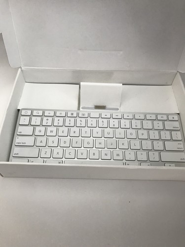 Apple iPad Keyboard Dock Model A1359- Tested- Works Good !! - 第 1/7 張圖片