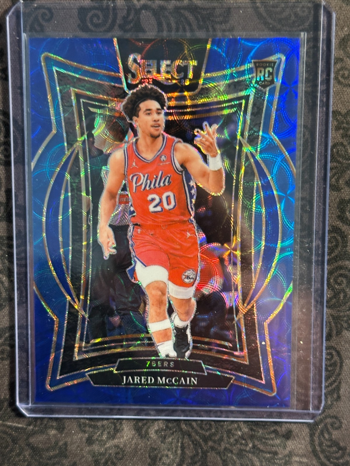 2024-25 SELECT JARED MCCAIN CONCOURSE LEVEL ROOKIE CARD BLUE SCOPE PRIZM SP/249