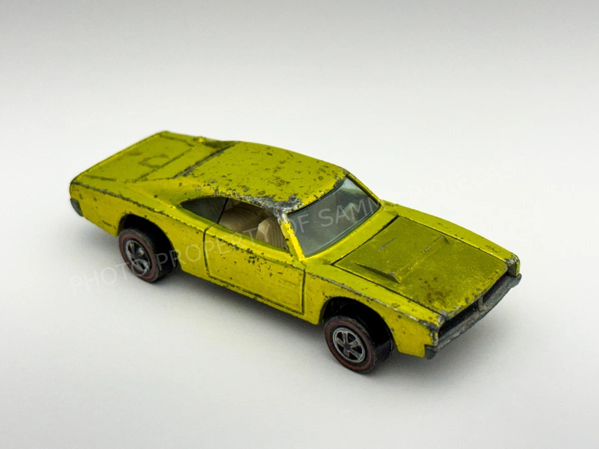 ホットウィール '69 ダッジ チャージャー ライムグリーン 2017 Hot
