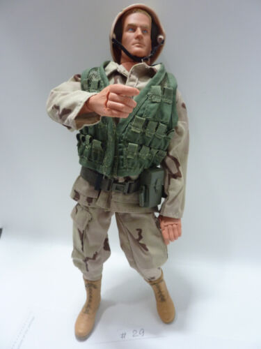 GI Joe 12'' Action Military Doll - PAWTUCKET.R.I.02862 -Hasbro Inc.1996 TACTICAL - Picture 2 of 3