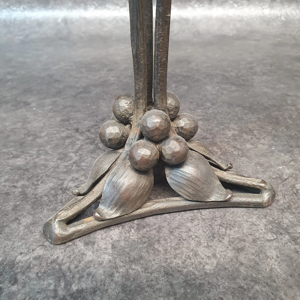 ancienne lampe en fer forgé et tulipe opalescente ref AP189 - Photo 4/4