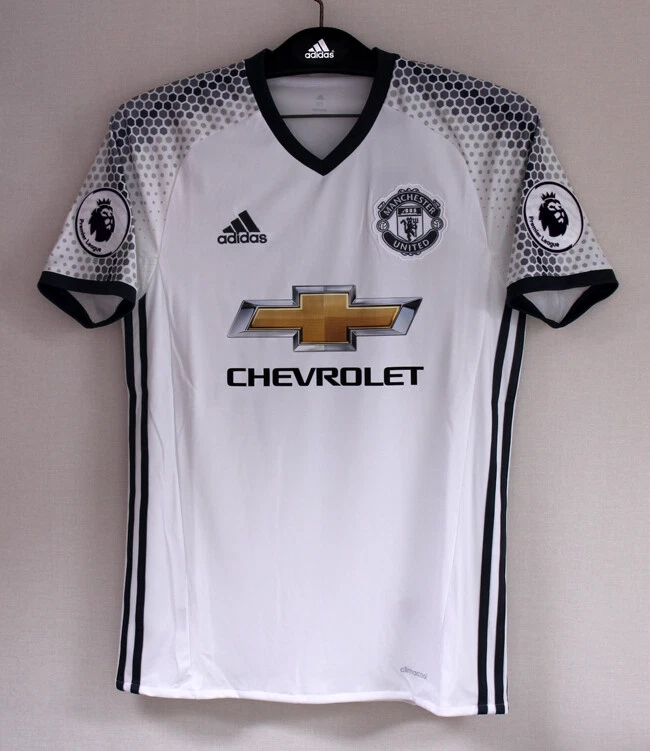 manchester united 2016 17 third kit
