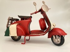 SCOOTER TRICOLORE  metallo 2 POSTI vintage latta 17X5X12 CM CIRCA
