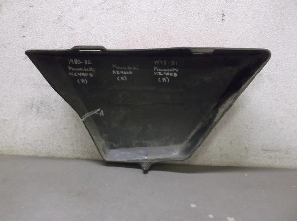 Cubierta lateral derecha usada para Kawasaki KZ440B, KZ400D o KZ400B Foto 2 de 4