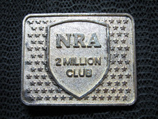 NRA 2 MILLION CLUB NATIONAL RIFLE ASSOCIATION BELT BUCKLE VINTAGE RARE 1980s
