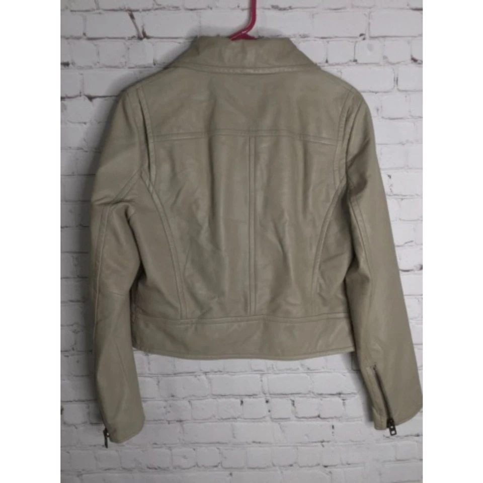 Chaqueta corta Coach asimétrica con cremallera completa para mujer talla L beige 100 % cuero de cordero Foto 4 de 4