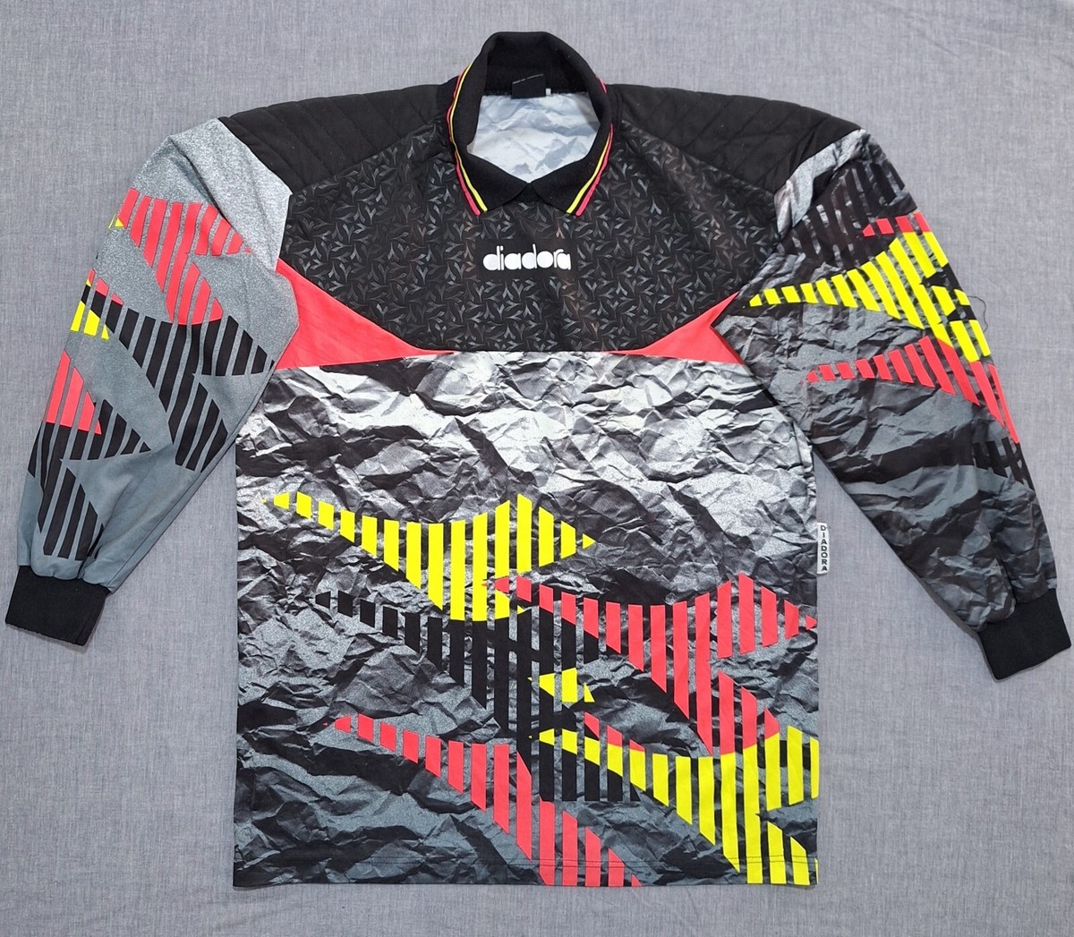 Vintage Diadora Goalkeeper Jersey 90s Long Sleeve football Shirt