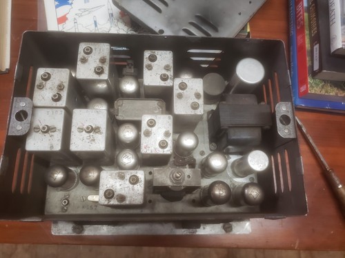 Vintage Link Radio Corp. Nadajnik FM i odbiornik modulowany częstotliwością z podłączeniami - Zdjęcie 16 z 22