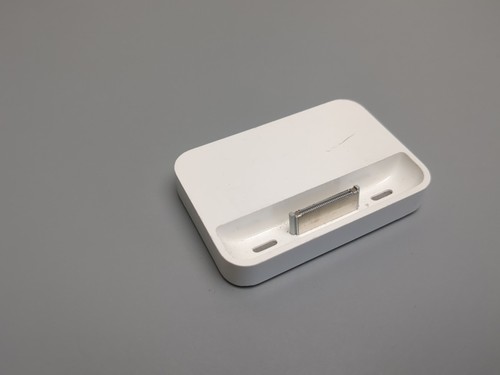 Apple Ipod iPhone 4/4S Universal 30 pin A1353 Phone Dock Cradle Only
