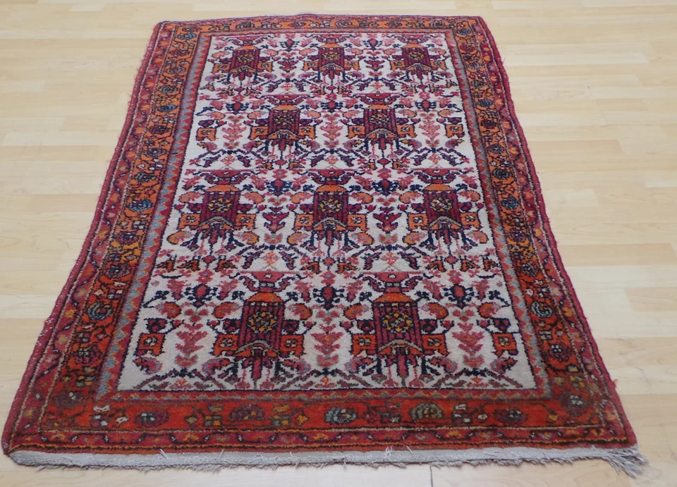 Antique Persain Oriental Carpet Rug Hand Made Wool Vintage 5ft 5" x 3ft 8" c1890