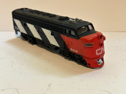 Bachmann Trains 6308 CN Rail HO Scale Diesel Locomotive Combined Ship Read Ad - Picture 2 of 5