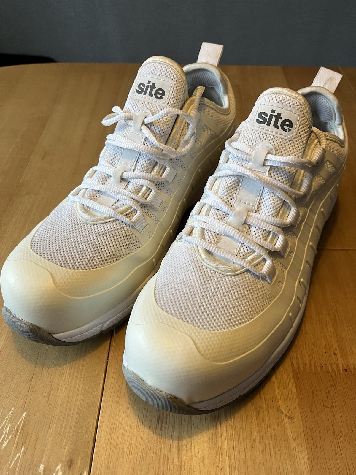 Site Safety Shoes Men's Steel Toe Cap Waterproof Resistant White Rare Size 8