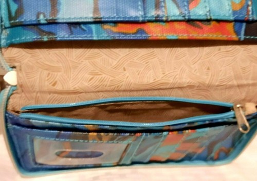 Sakroots Small clutch purse - Colorful Zip Around - Storage Coated Canvas - Picture 10 of 12