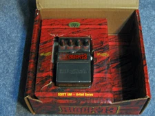 DIGITECH - SCOTT IAN - BLACK 13 DISTORTION PEDAL