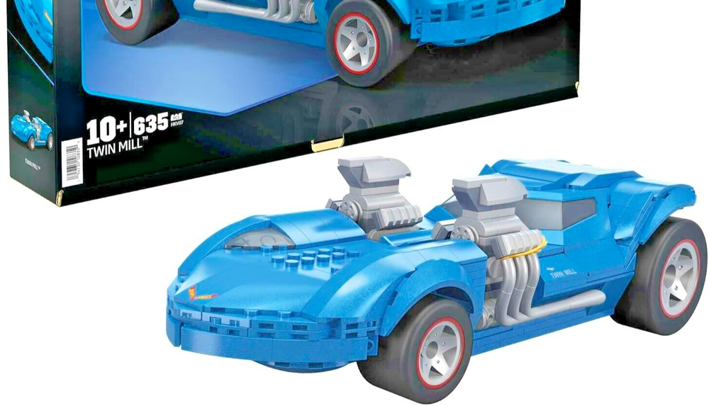 Mega Hot Wheels Race Car Building Toys Set Twin Mill with 635 Pieces Damaged Box