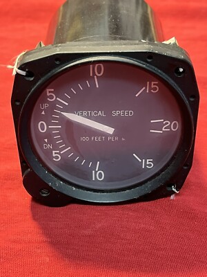 Cessna, United Instruments VSI, PN C661080 0101, PN 7000