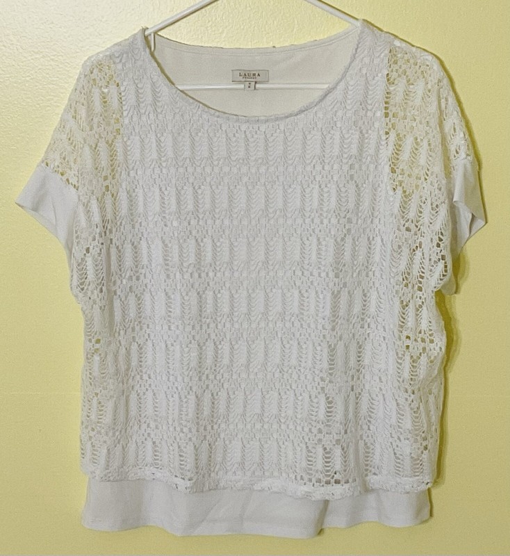 LAURA PETITES Women's Petite Lined Lace Blouse WHITE Size PM