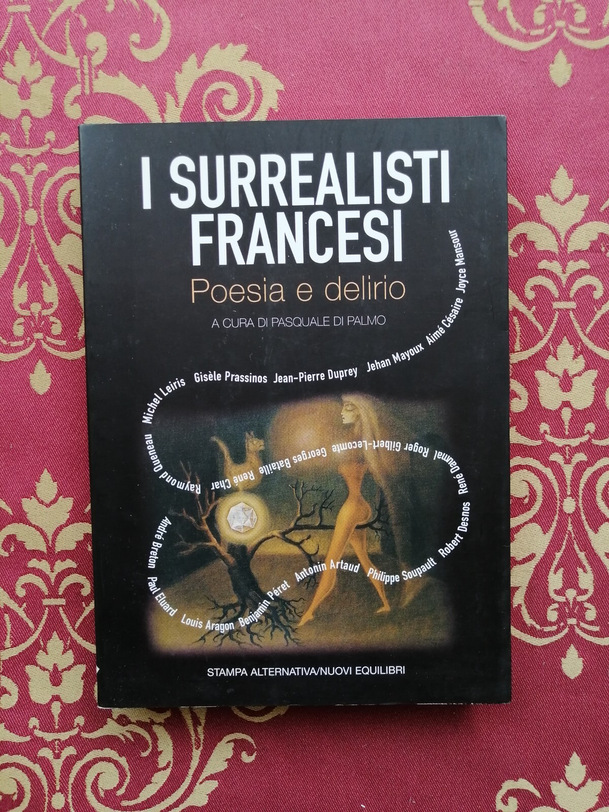 Foto 1 di 8