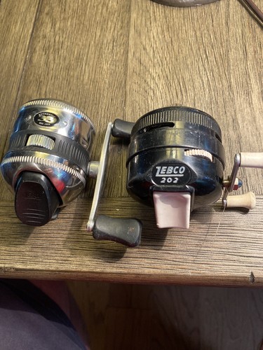 VINTAGE ZEBCO 202 Brunswick 1989 FISHING REEL. Works MADE IN USA