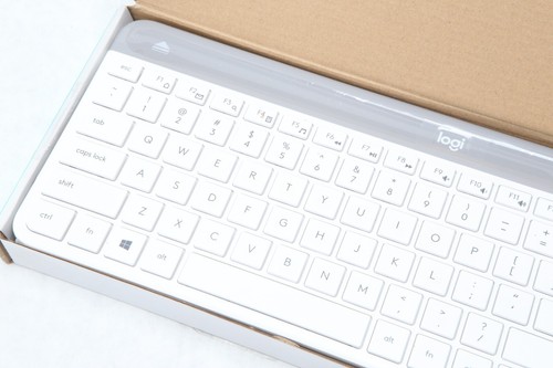 Logitech MK470 Slim Wireless - Graphite Compact USB KEYBOARD & MOUSE Combo L23 - Picture 6 of 10
