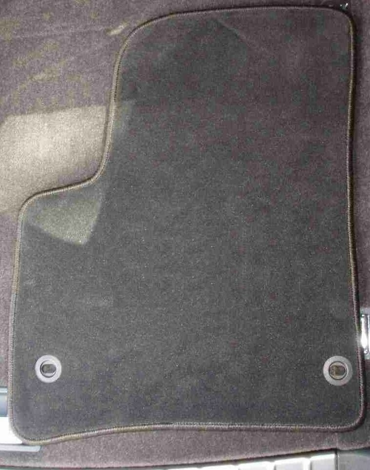 Tapis de sol en moquette noir pour Porsche Cayenne