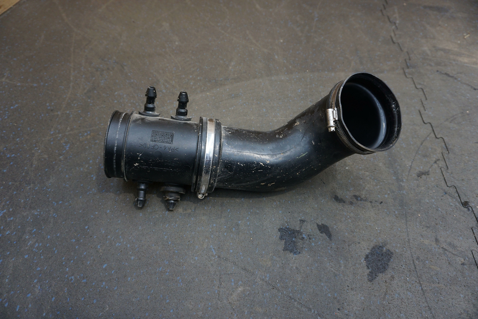 Set Left Right Air Flow Meter Intake Pipe 11F0246CP 11F1100CP McLaren 650S 2016