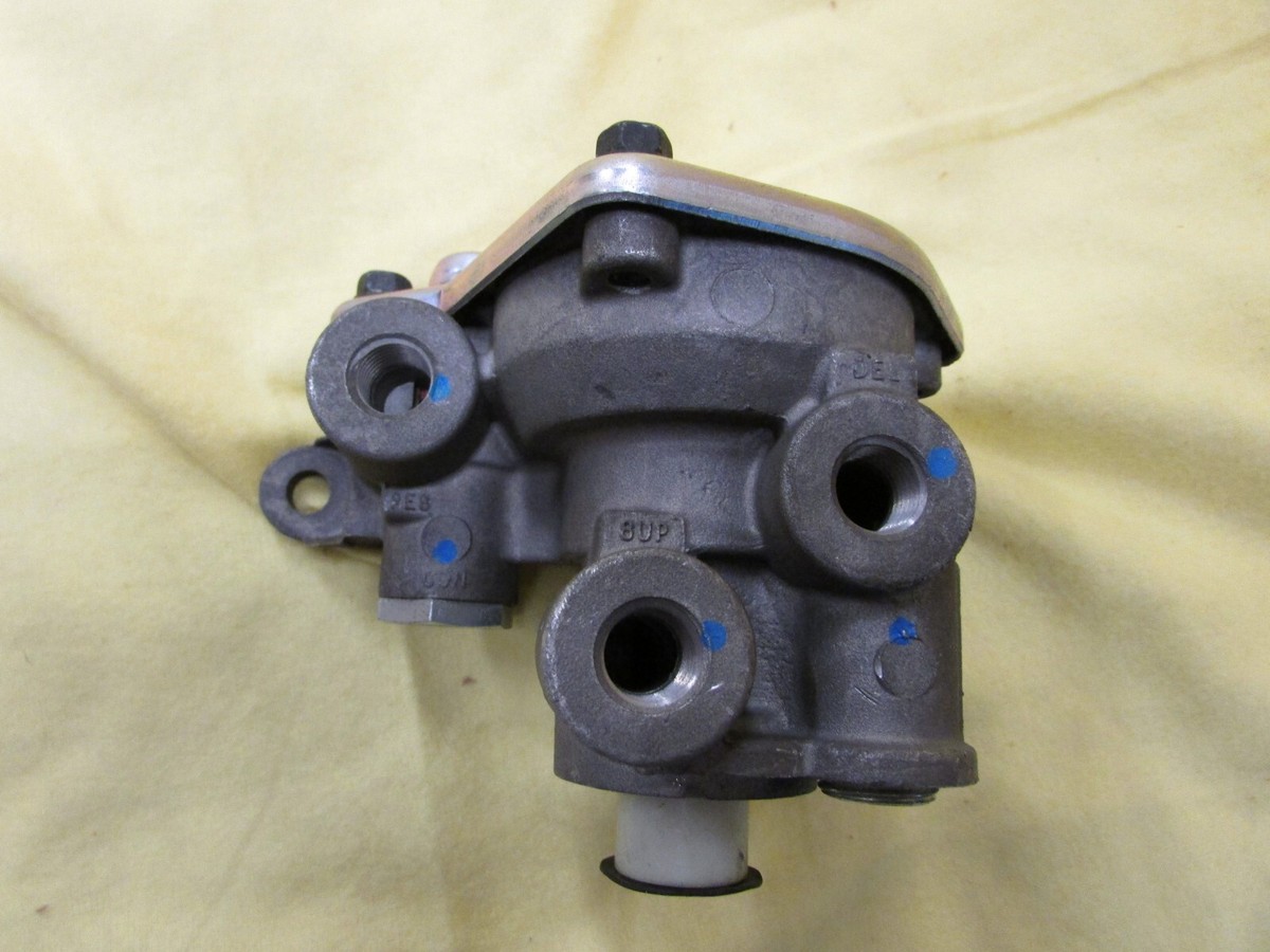 Bendix 286364 SR1, Spring Brake Valve ASSY. T-110278-A, New Bendix 286364 SR1, Spring Brake Valve ASSY. T-110278-A, New