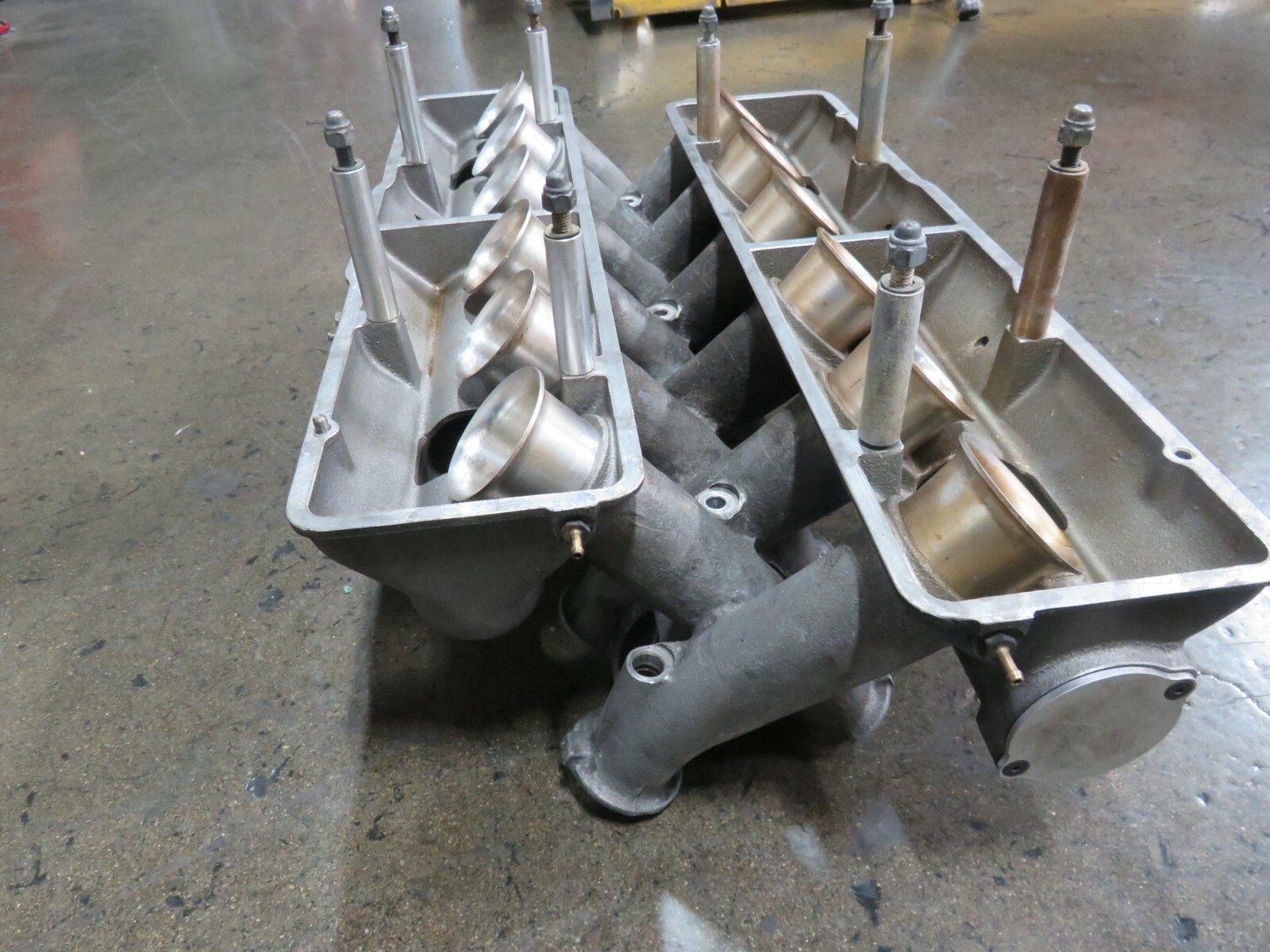 Lamborghini Murcielago, Lower Intake Manifold, Used, P/N 490147001