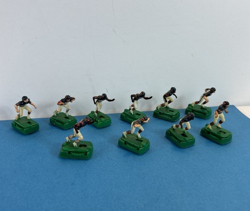 Vintage Tudor NFL Electric Football North Chicago Bears 10 Player Collectible