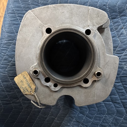 DUCATI BEVEL 1977-81 900SS 900 SSD 860GT REAR ENGINE CYLINDER STD BORE 86 MM - Picture 5 of 8