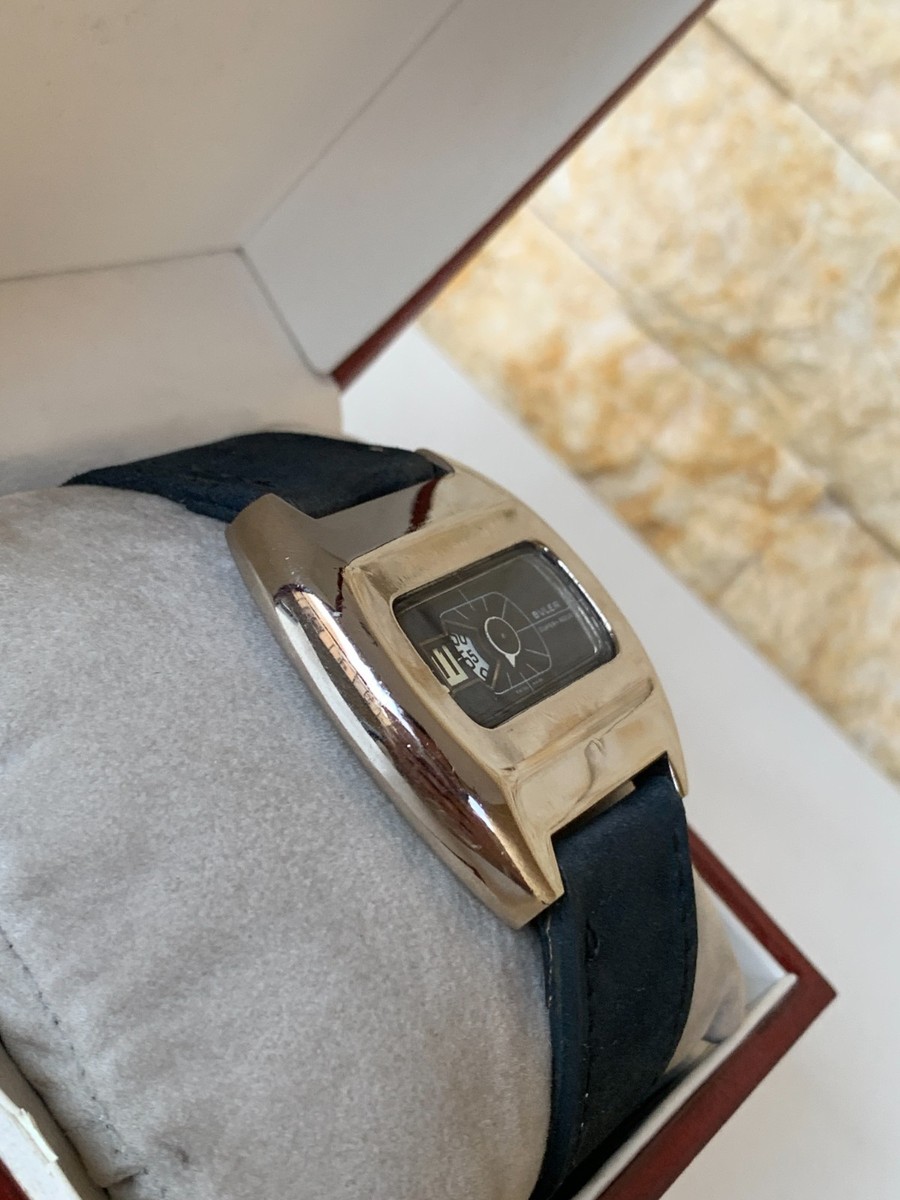 1970's Vintage Buler Super Nova Jump Hour Watch Squared 43mm Rare