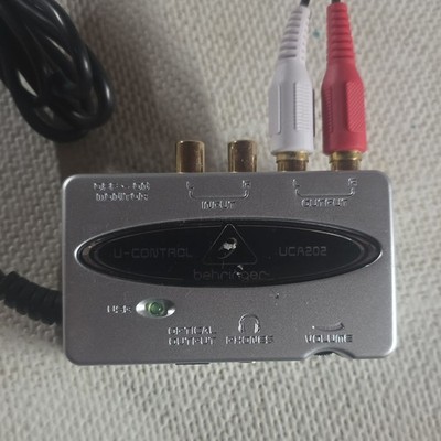 Behringer U-Control UCA202 USB Audio Interface, Optical Output, 2 In/2 Out